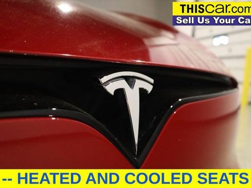 Used 2022 Tesla Model S Plaid image 10