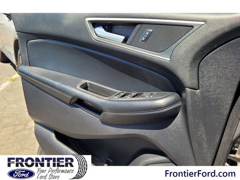 Used 2021 Ford Edge SEL w/ Convenience Package FWD image 22