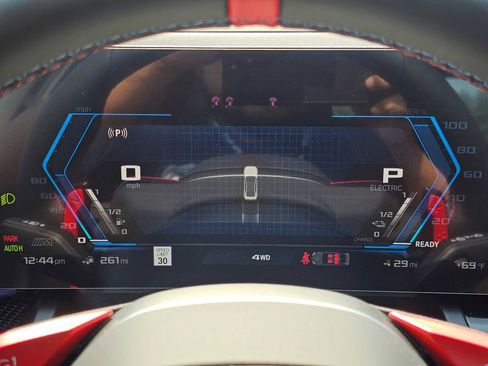 New 2026 BMW M5 w/ Carbon Package image 30