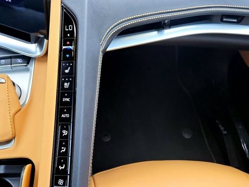 Used 2025 Chevrolet Corvette Stingray Preferred Cpe w/ Battery Protection Package RWD image 26