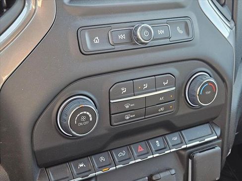 Used 2026 Chevrolet Silverado 1500 Custom w/ LPO, Dark Essentials Package RWD image 13