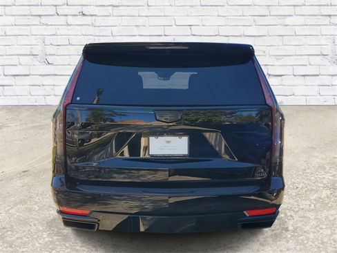 Certified 2021 Cadillac Escalade Sport w/ Driver Assist Tech Package image 3