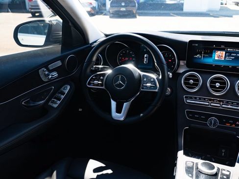 Used 2019 Mercedes-Benz C 300 Sedan image 9