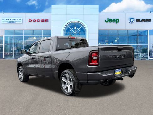 New 2026 RAM 1500 Express image 7