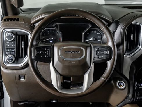 Used 2022 GMC Sierra 2500 Denali w/ Denali Ultimate Package image 17