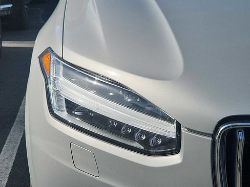 Used 2024 Volvo XC90 B6 Plus w/ Protection Package Premier AWD/4WD image 3