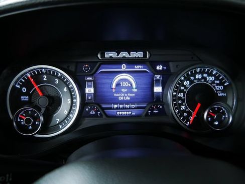 Used 2023 RAM 1500 Laramie AWD/4WD image 32