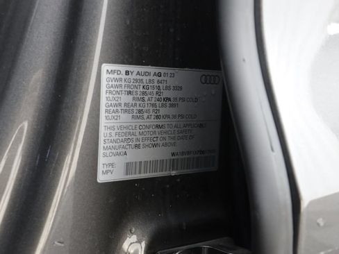Used 2023 Audi Q8 Premium Plus w/ Premium Plus Package AWD/4WD image 25