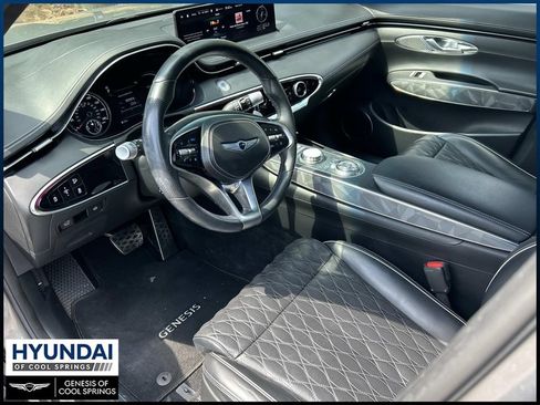Used 2022 Genesis GV70 3.5T Sport w/ Sport Advanced Package AWD/4WD image 15