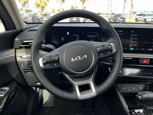 New 2025 Kia K5 EX FWD image 8