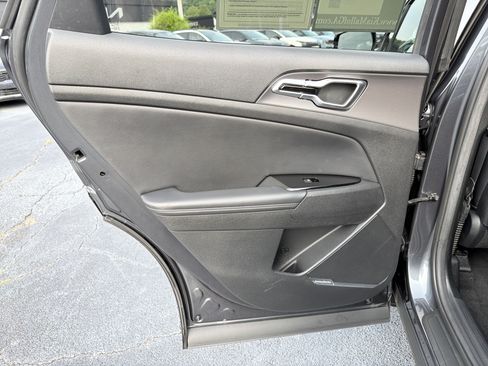 Used 2023 Kia Sportage SX FWD image 20