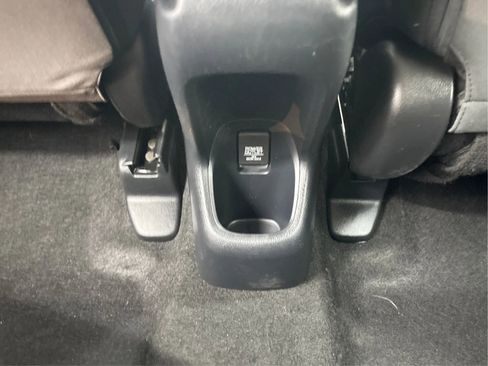 Used 2021 Honda HR-V EX image 29