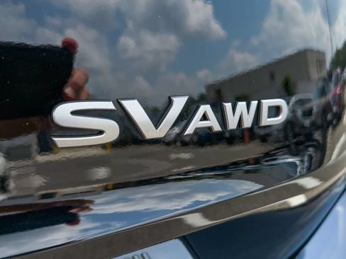 Certified 2024 Nissan Rogue SV w/ SV Premium Package AWD/4WD image 11