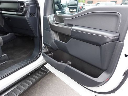 Used 2024 Ford F150 XLT w/ XLT Black Appearance Package AWD/4WD image 33