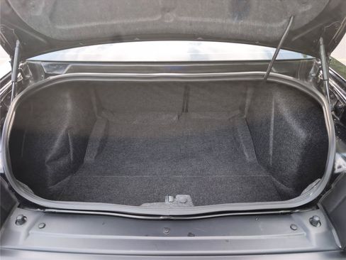 Used 2022 Dodge Challenger R/T Scat Pack RWD image 6