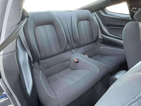 Used 2019 Ford Mustang Coupe image 21