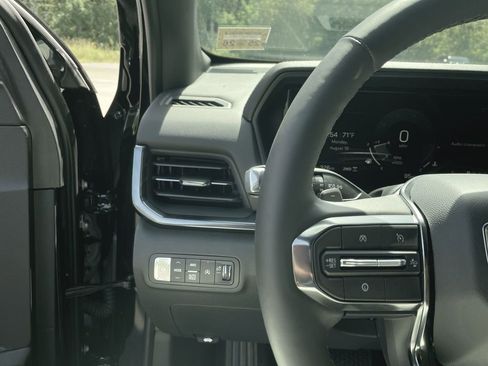 New 2026 GMC Terrain AT4 w/ LPO, Floor Liner Package image 13