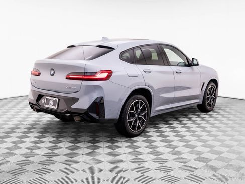 Used 2025 BMW X4 xDrive30i w/ Premium Package AWD/4WD image 5