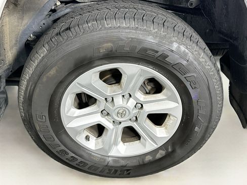 Used 2024 Toyota 4Runner SR5 Premium image 11