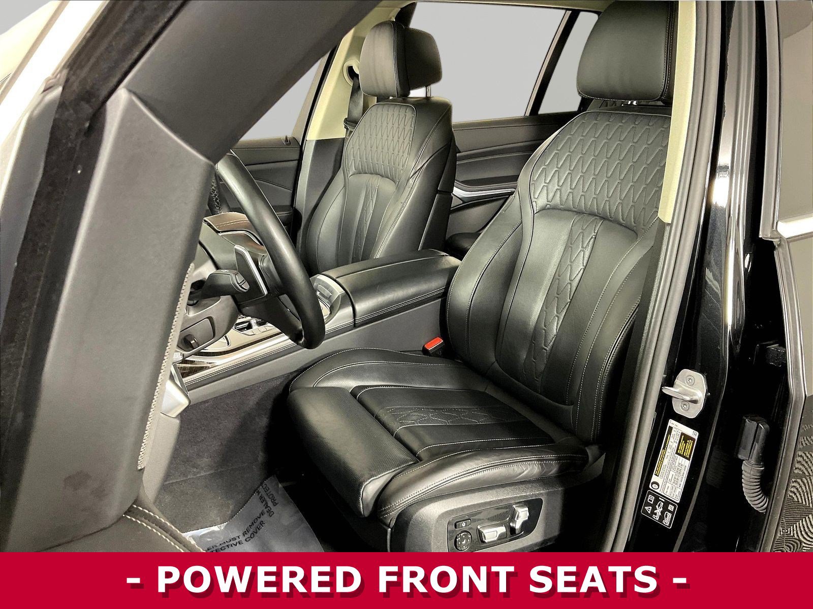 Used 2025 BMW X7 xDrive40i AWD/4WD image 21