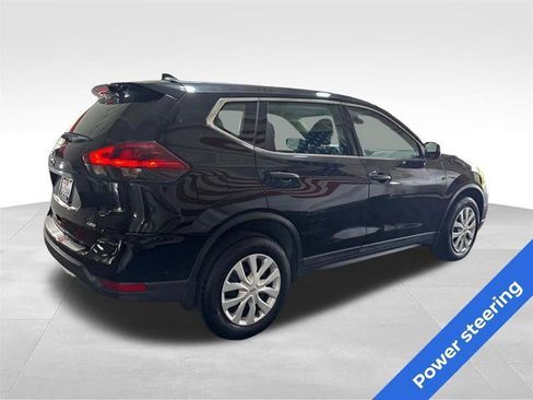 Used 2019 Nissan Rogue S AWD/4WD image 5