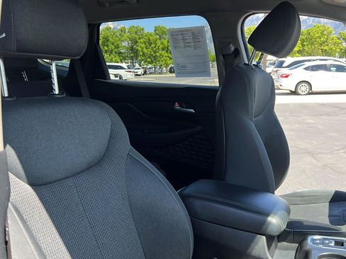 Used 2019 Hyundai Santa Fe SE AWD/4WD image 32