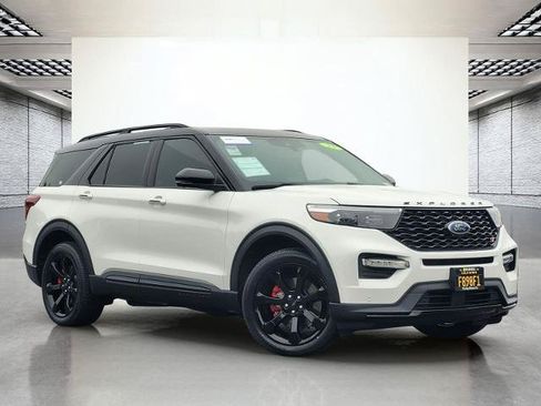 Certified 2023 Ford Explorer ST w/ Equipment Group 401A AWD/4WD image 2