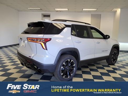 New 2026 Chevrolet Equinox RS w/ Convenience Package III FWD image 11