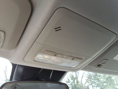 Used 2015 Chevrolet Cruze LT w/ Technology Package FWD image 34