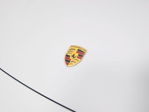 Certified 2023 Porsche Taycan 4S AWD/4WD image 40