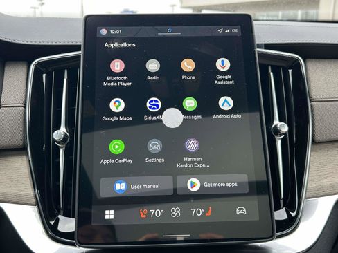 New 2026 Volvo XC90 B6 Plus w/ Protection Package Premier image 30