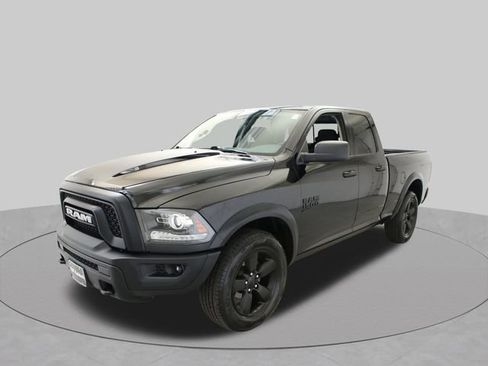 Used 2019 RAM 1500 Warlock AWD/4WD image 4