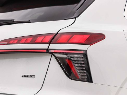 New 2026 Audi Q3 quattro 2.0T AWD/4WD image 10