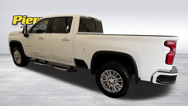 Used 2023 Chevrolet Silverado 3500 High Country w/ Z71 Off-Road Package AWD/4WD image 2