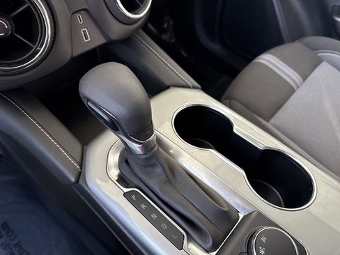 Used 2025 Chevrolet Blazer LT image 25