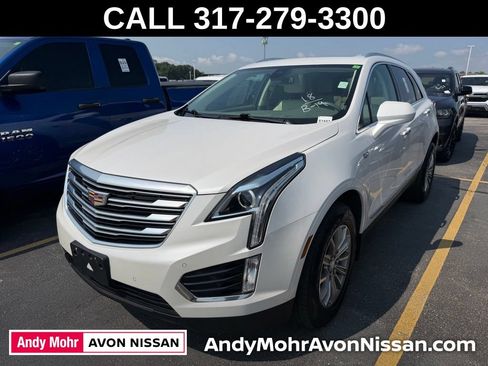 Used 2018 Cadillac XT5 Luxury w/ Driver Awareness Package AWD/4WD image 3