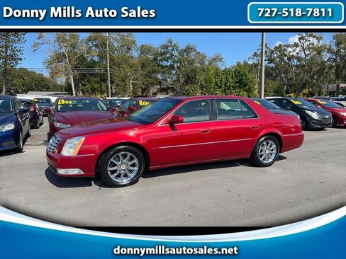Used 2011 Cadillac DTS Luxury image 1
