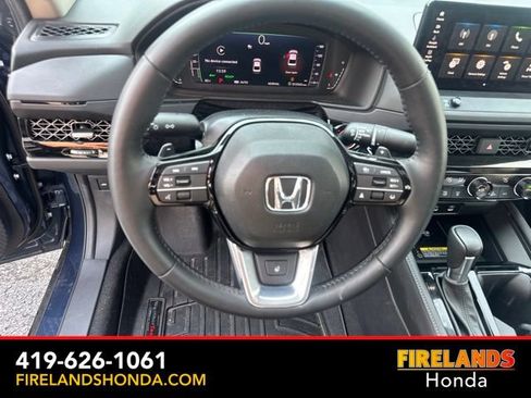 Used 2025 Honda Accord Touring image 19