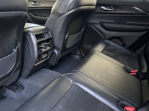 Used 2023 Jeep Grand Cherokee Altitude AWD/4WD image 26