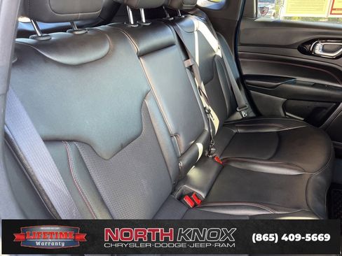 Used 2024 Jeep Compass Trailhawk image 22