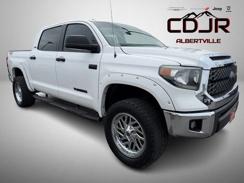 Used 2019 Toyota Tundra SR5 w/ SR5 Upgrade Package image 1