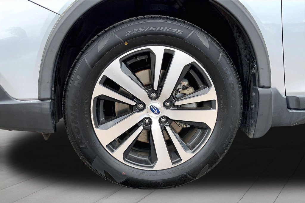 Used 2018 Subaru Outback 2.5i Limited AWD/4WD image 34