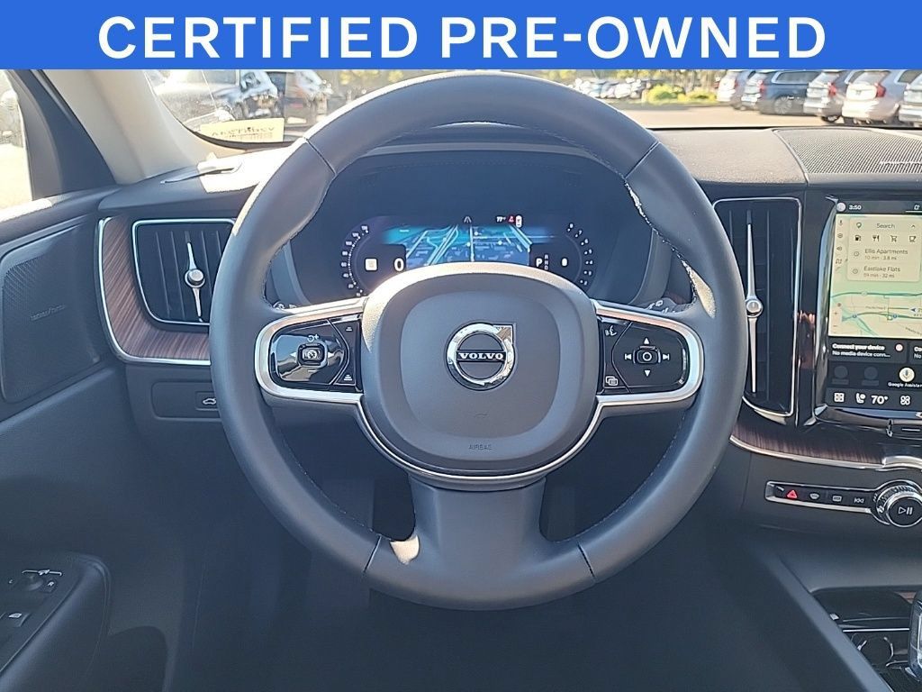Certified 2023 Volvo XC60 B5 Plus w/ Protection Package Premier AWD/4WD image 24