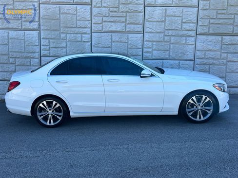 Used 2016 Mercedes-Benz C 300 Sedan w/ Multimedia Package image 8