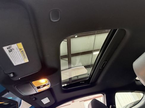 Used 2015 Hyundai Genesis 3.8 image 26