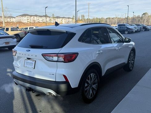 Used 2020 Ford Escape Titanium w/ Titanium Premium Package 2.0 image 5