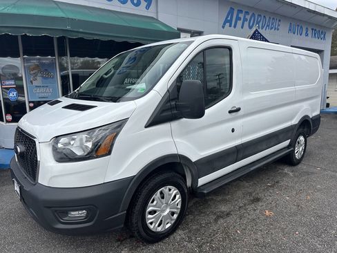 Used 2024 Ford Transit 250 Low Roof w/ Exterior Upgrade Package image 1