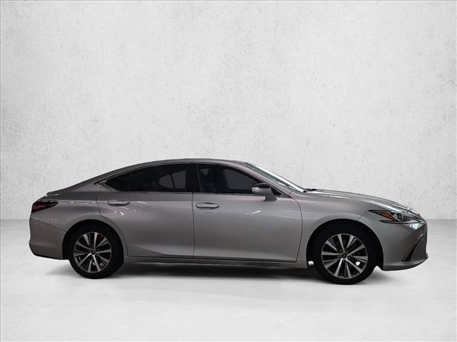 Used 2019 Lexus ES 350 w/ Premium Package FWD image 4