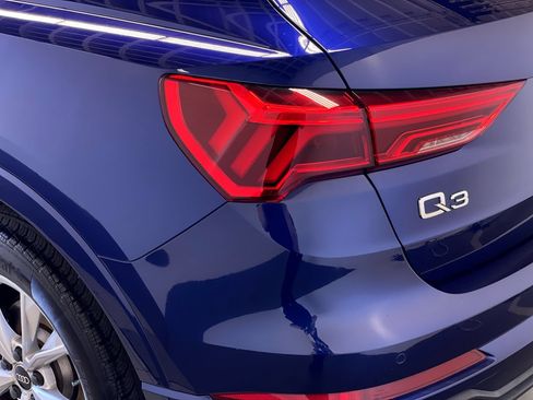 Used 2024 Audi Q3 2.0T Premium AWD/4WD image 9