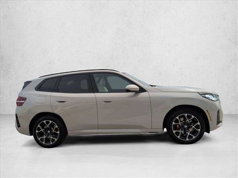 Certified 2026 BMW X3 xDrive30 w/ M Sport Package AWD/4WD image 4